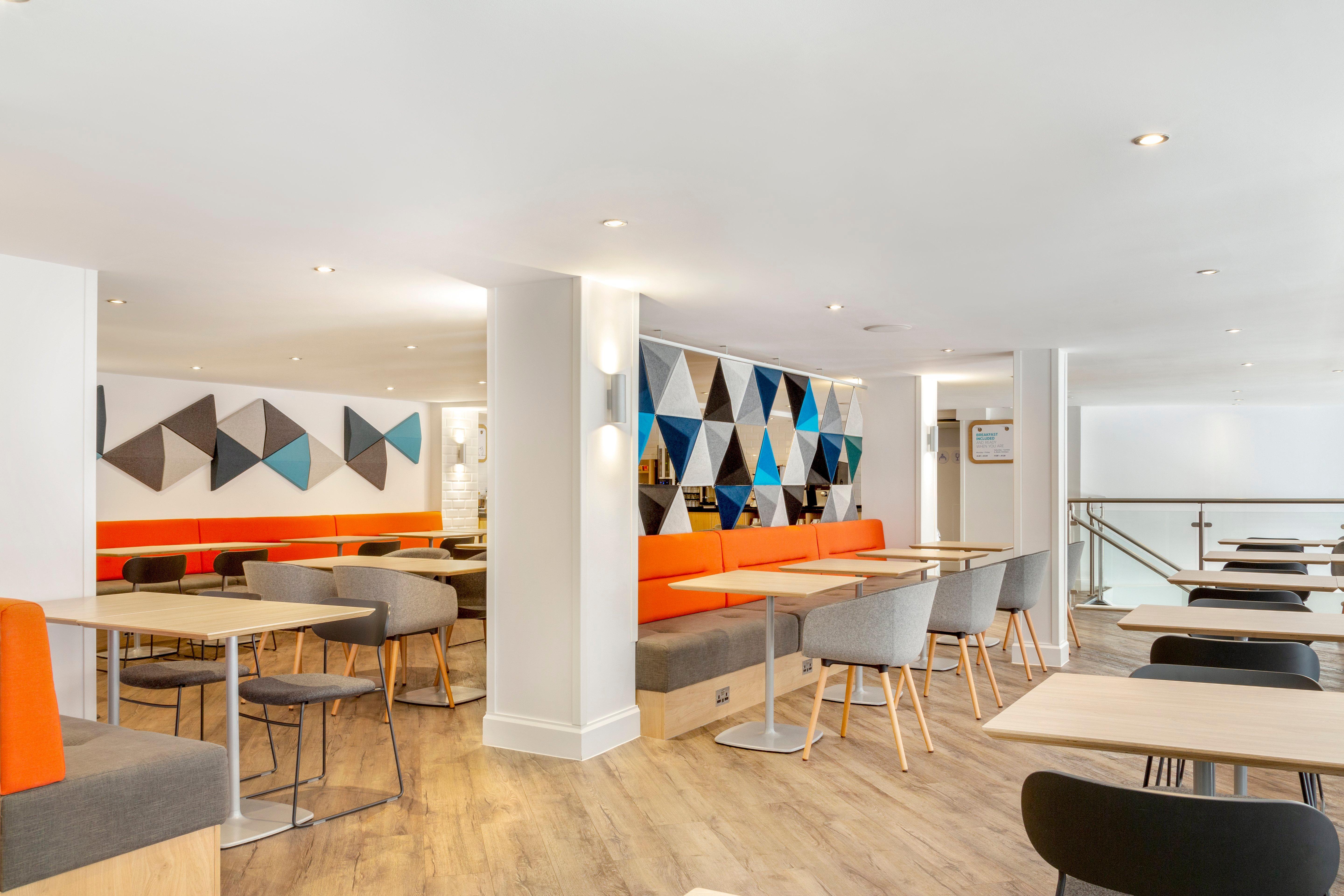 Holiday Inn Express Edinburgh City Centre By Ihg Zewnętrze zdjęcie